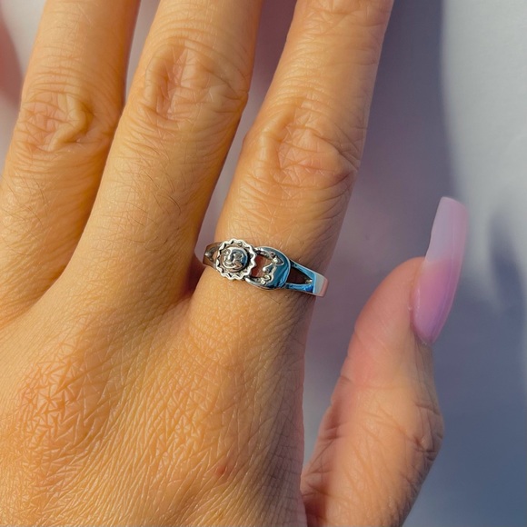 Sterling silver sun and moon ring, sun ring, moon ring, silver sun and moon ring - Picture 4 of 10